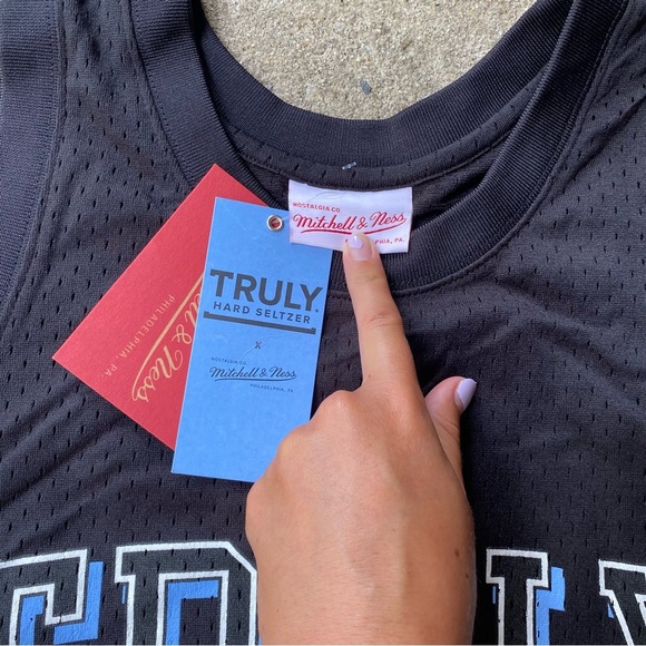 Mitchell & Ness x Truly U Jersey - Size M - Medium - New with Tags - Basketball - Picture 4 of 6